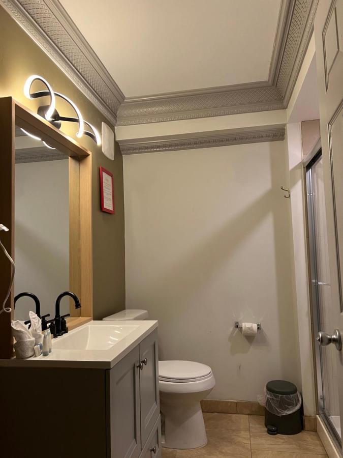 Chateau Suites Norristown Buitenkant foto